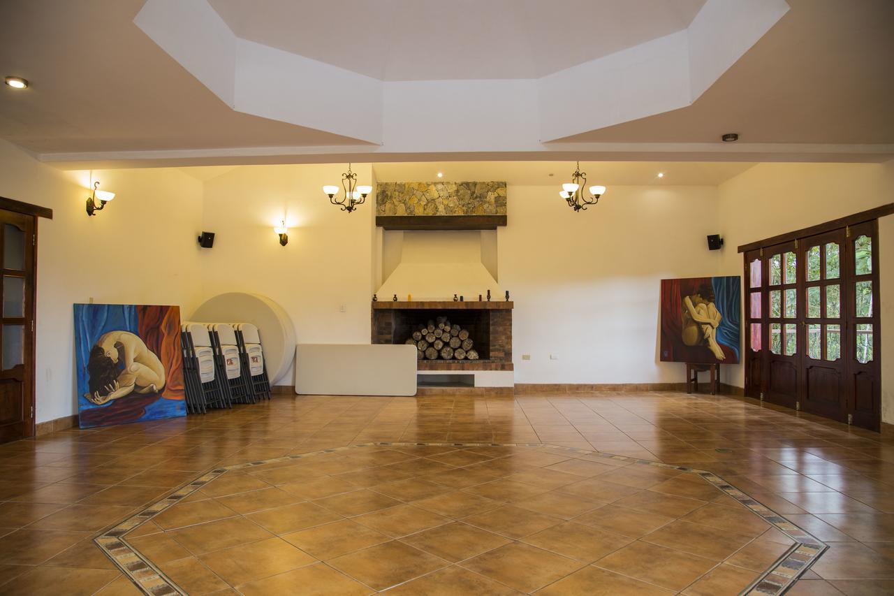 Casa Kirva Hotel 코반 외부 사진